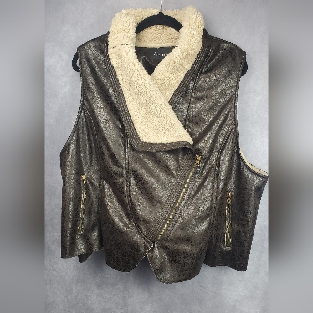 ASHLEY Stewart faux fur/faux leather Women's Moto vestβ Size 26